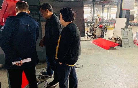 Welcome! Thailand Clients Visting XLD For Automatic Rebar Stirrup Bender