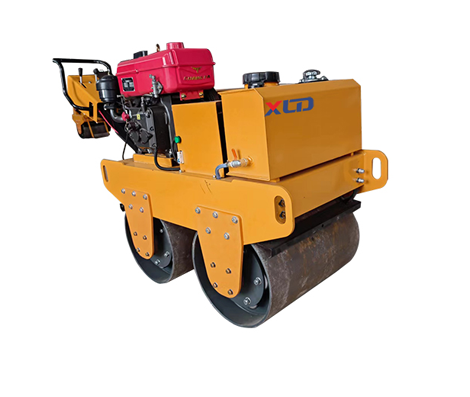 ROAD ROLLER YL700